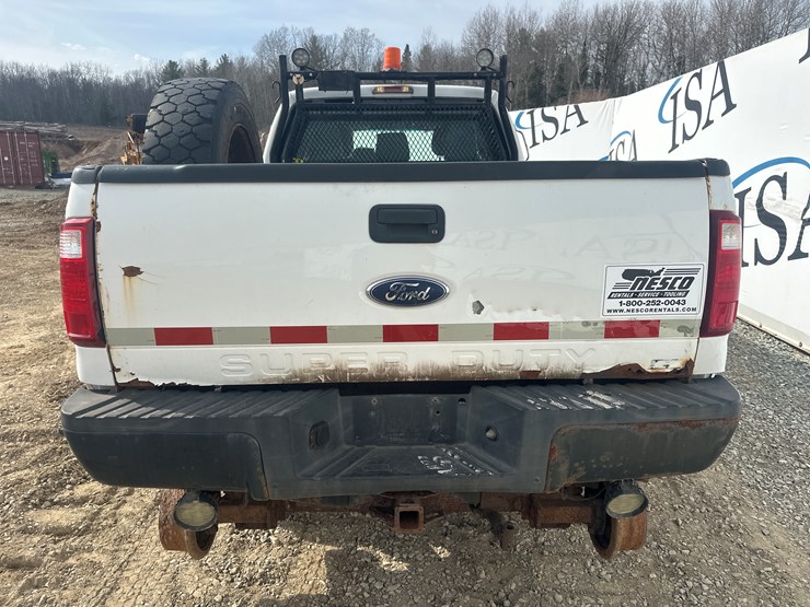 2011-ford-f350-image-4