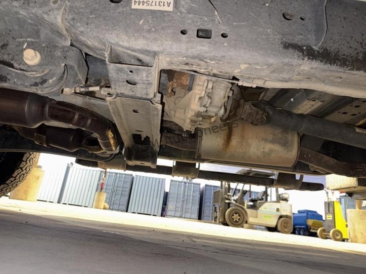 2017-ford-f350-image-29