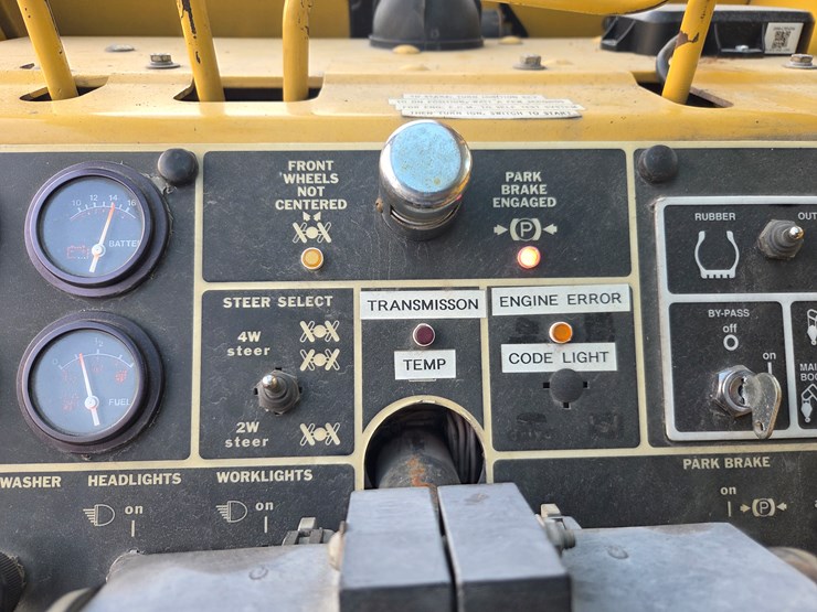 massey-ferguson-8-image-50