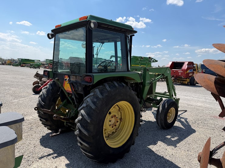 1984-john-deere-2550-image-19