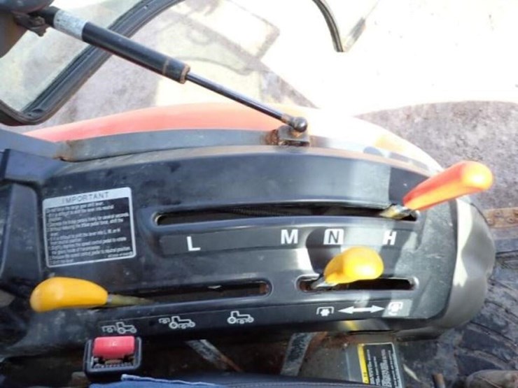 2017-kubota-b2650hsd-image-19