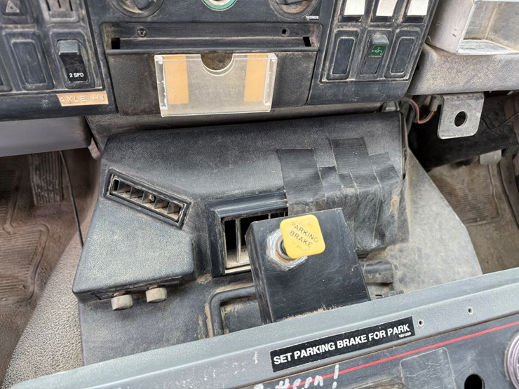 1997-elgin-eagle-e-image-61