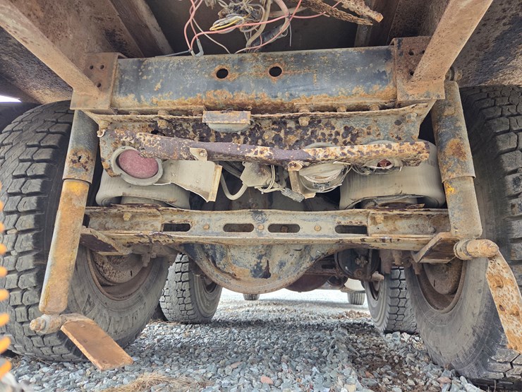 1993-international-9200-image-81