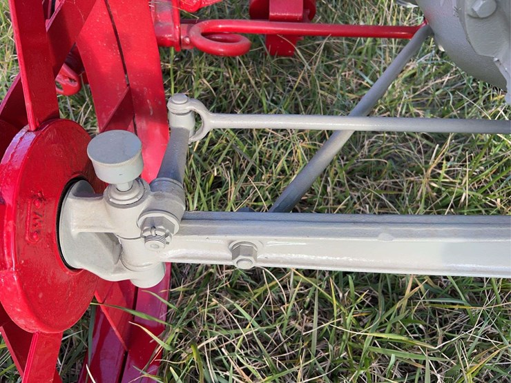 1922-fordson-tractor-image-17