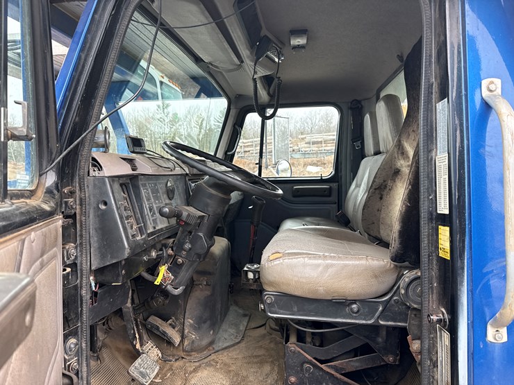 1999-international-4900-image-31