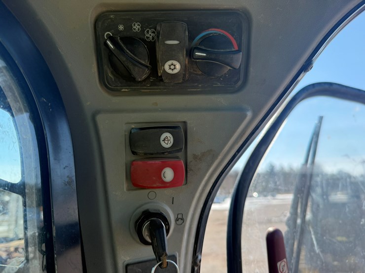 caterpillar-289d-image-36