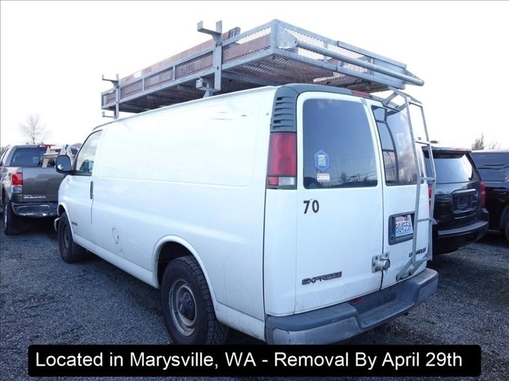 2002-chevrolet-3500-image-6