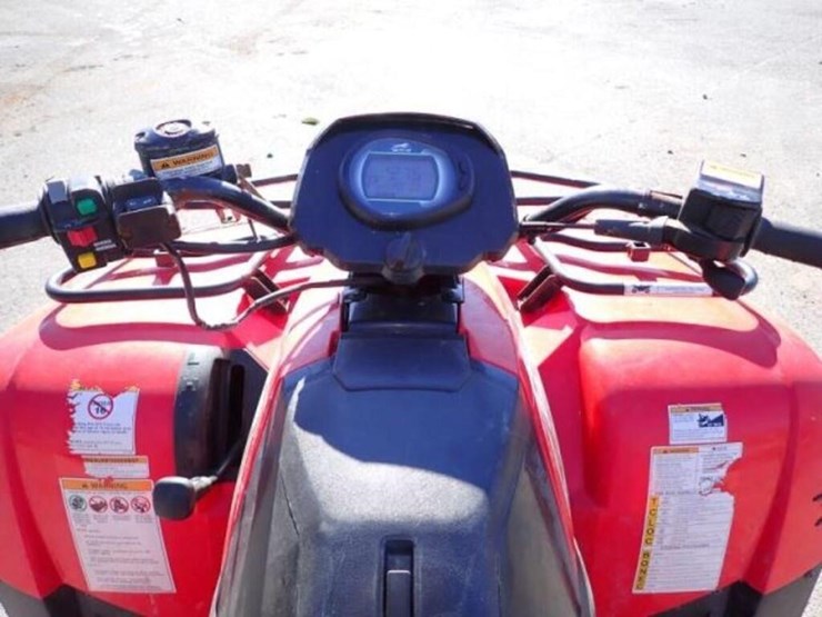 2015-arctic-cat-500-image-12