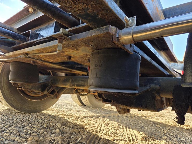 2006-massey-ferguson-8-image-34