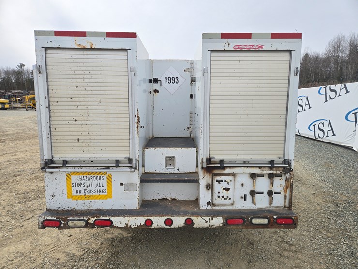 1995-international-8100-image-4