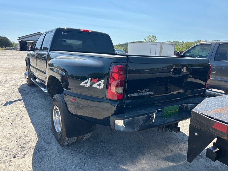 2006-chevrolet-3500-image-5