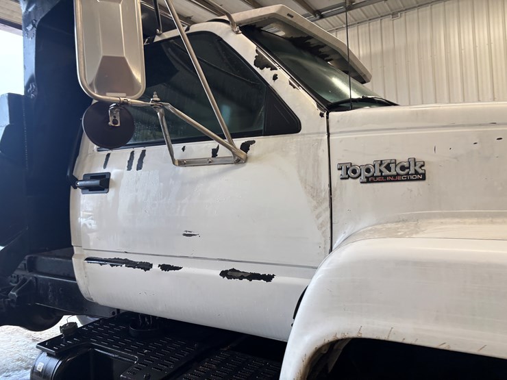 1995-gmc-topkick-image-17