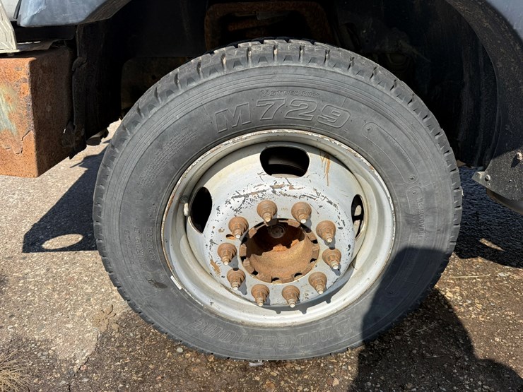 #1063-•-2014-ram-5500-heavy-duty-service-truck-image-40