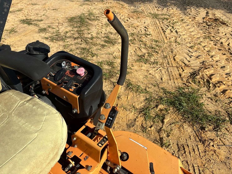 scag-tiger-cub-52"-zero-turn-mower-(489-hours)-image-12