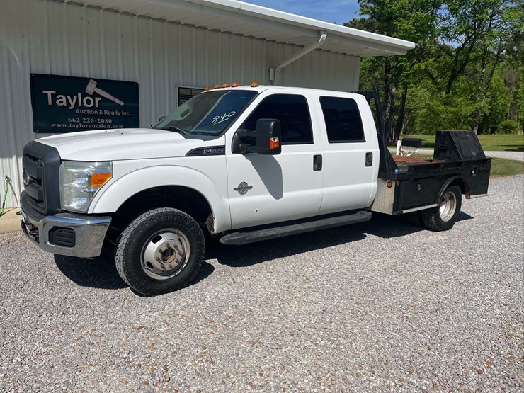 2014-ford-f350-image-1