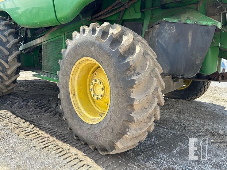 2000-john-deere-9750-sts-image-32