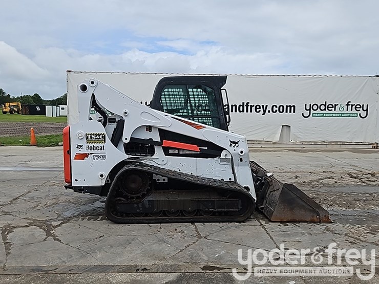 2019-bobcat-t740-image-5