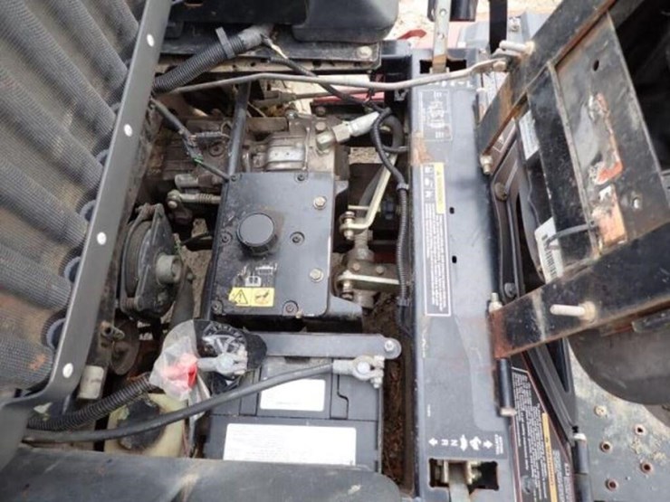 2014-toro-z-master-zero-turn-mower-74267314000241-image-23