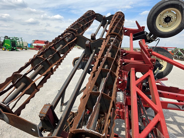 2012-unverferth-1225-image-4