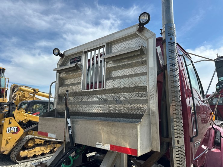 2001-caterpillar-c15-image-19