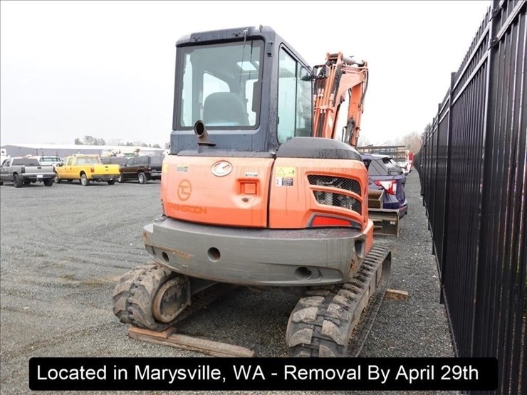 2018-kubota-kx057-4-image-11