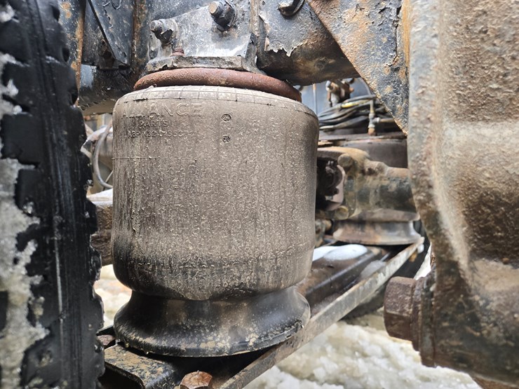 2006-caterpillar-c15-image-45