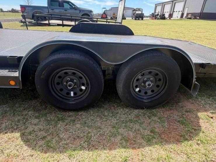 2019-tophat-car-hauler-trailer-image-9