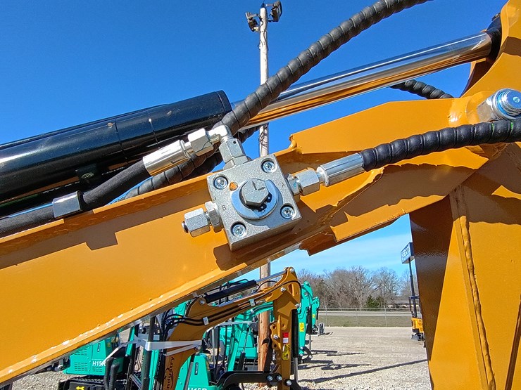 2026-cfg-industry-qk18r-image-21