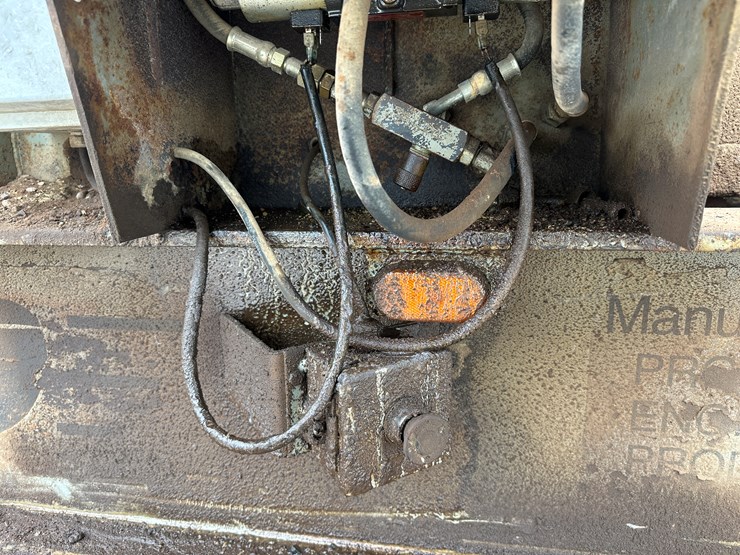 massey-ferguson-8-image-92