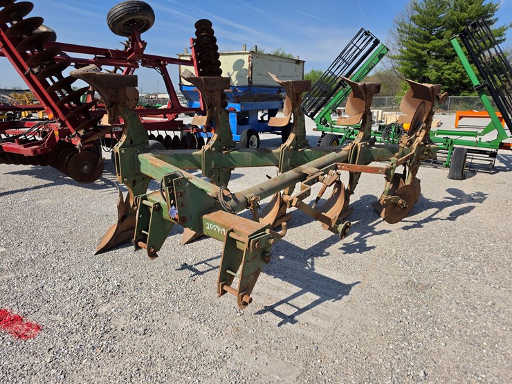 john-deere-4600-image-1