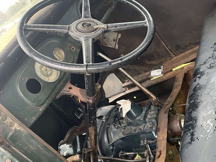 1935-ford-wrecker-image-57