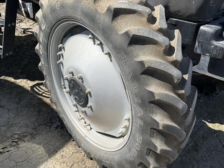 case-ih-110a-image-17