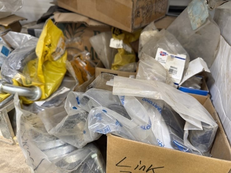 caterpillar-335-image-22