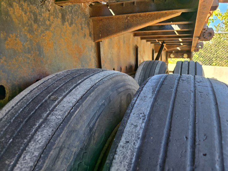 1986-utility-flatbed-image-48