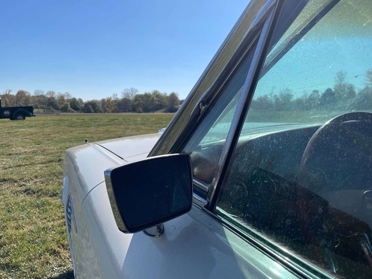 1965-ford-thunderbird-image-46