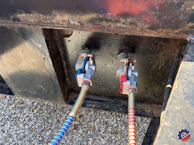 1998-cherokee-r20-20+5-dual-t/a-tag-trailer-image-60