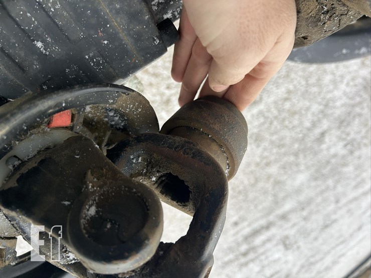 2013-mac-don-a30-d-image-19