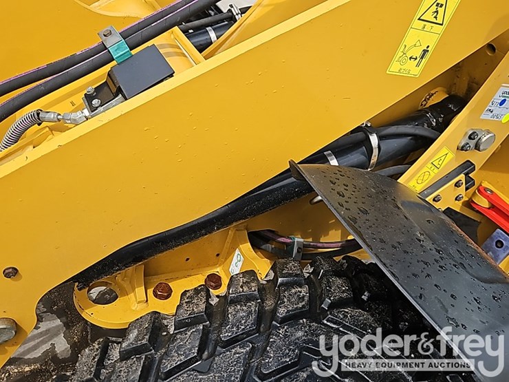 2014-caterpillar-907h2-image-16