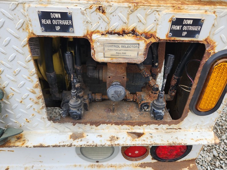 2003-international-4300-sba-image-17