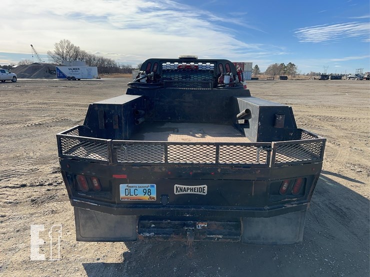 2019-chevrolet-3500-image-5