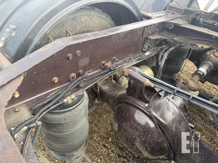 2007-mack-pinnacle-cxp613-image-24