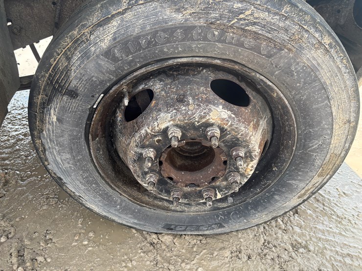 2004-ford-f450-image-65