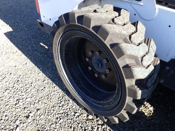 2020-bobcat-s550-image-19