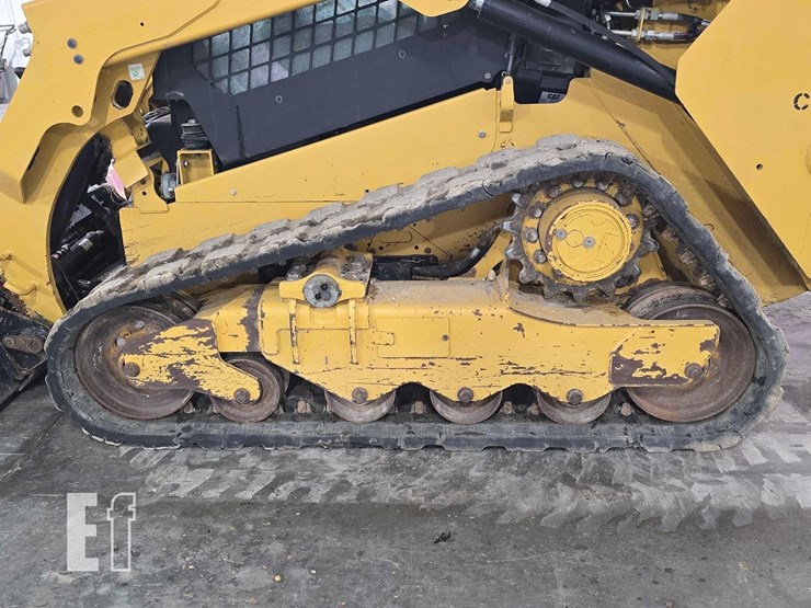 2023-caterpillar-259d3-image-26