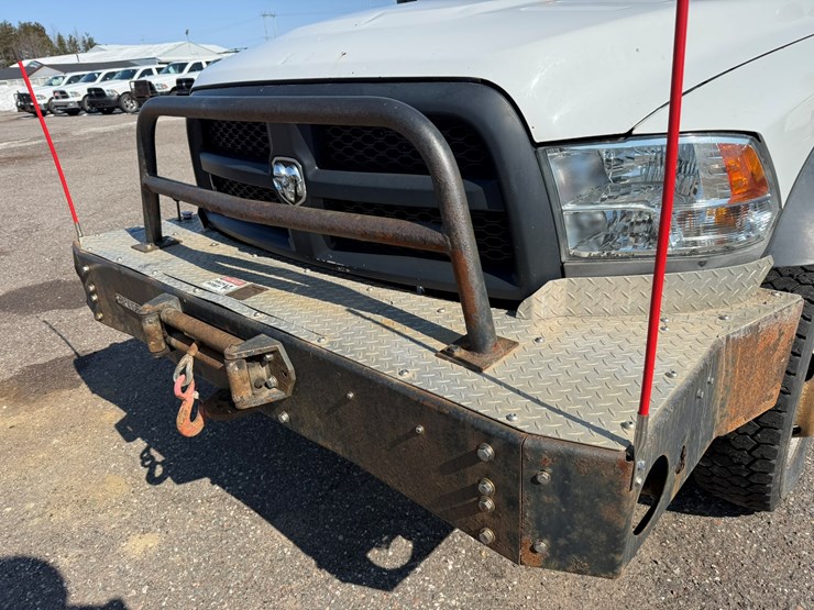 #2048-•-2013-ram-5500-heavy-duty-service-truck-image-9