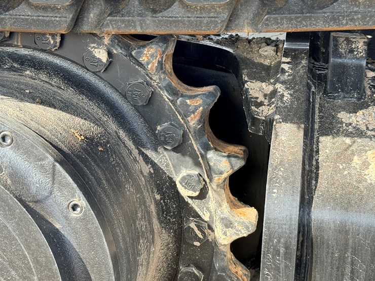 #1968-•-caterpillar-excavator-image-68