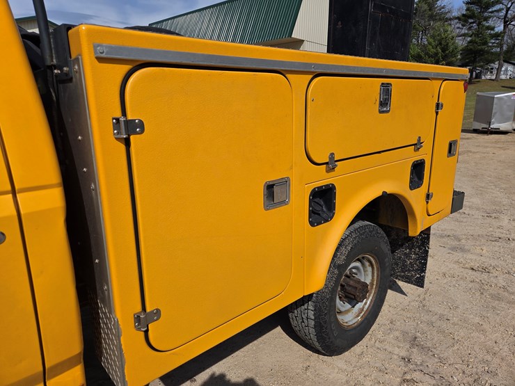 1997-ford-f350-image-22