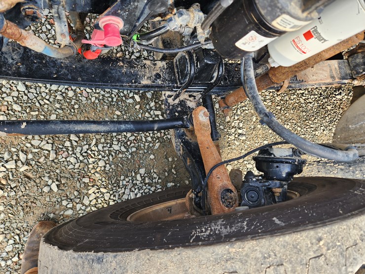 2016-kenworth-t400-image-36