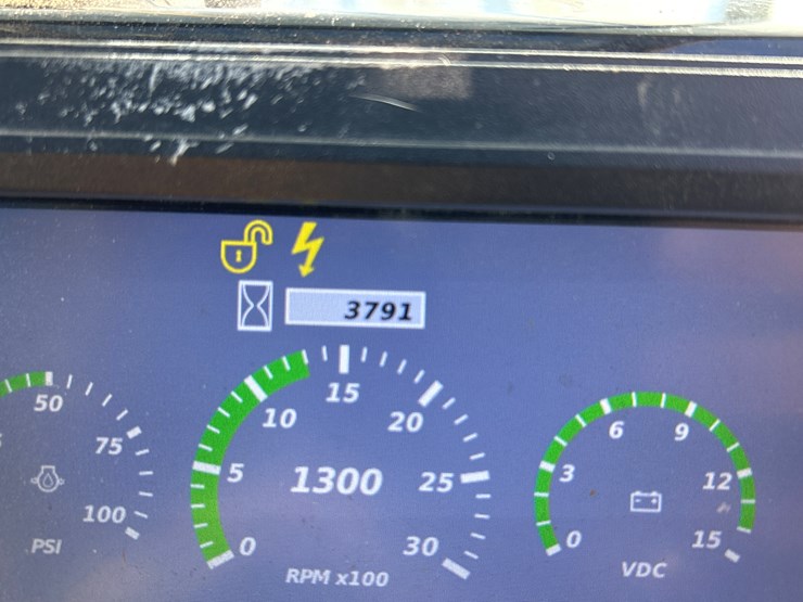 massey-ferguson-8-image-74