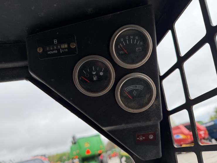 1993-bobcat-742b-image-6